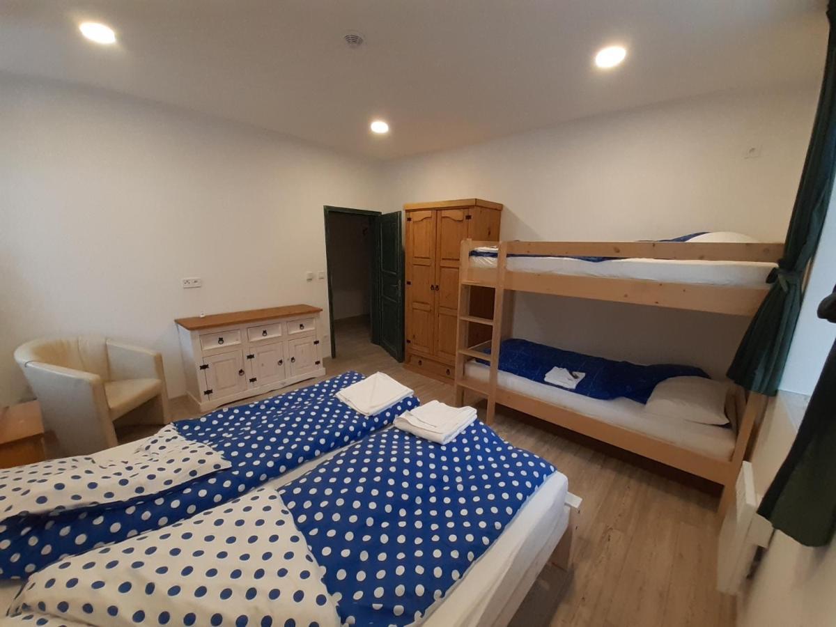 Apartmany Pod Marianskymi Schody Albrechtice v Jizerskych horach Bagian luar foto