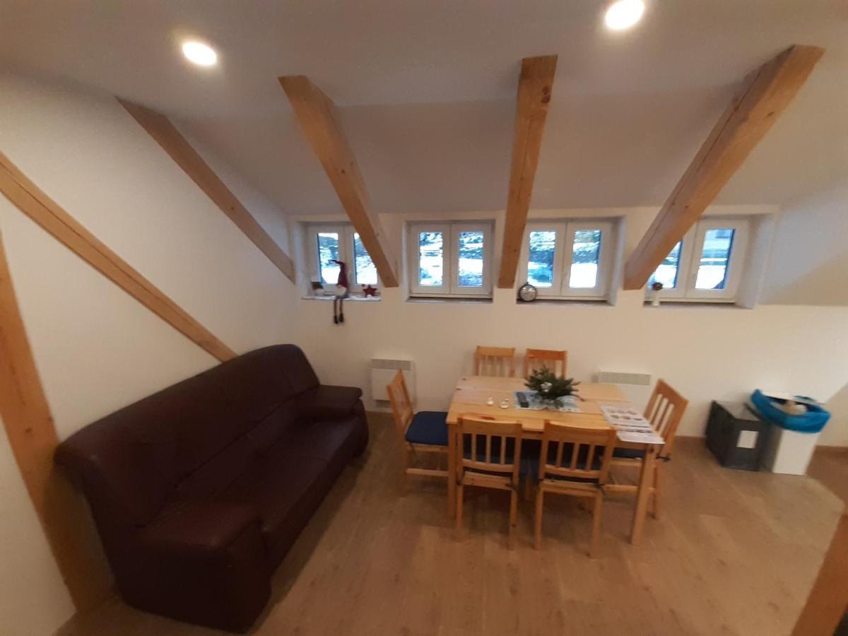 Apartmany Pod Marianskymi Schody Albrechtice v Jizerskych horach Bagian luar foto