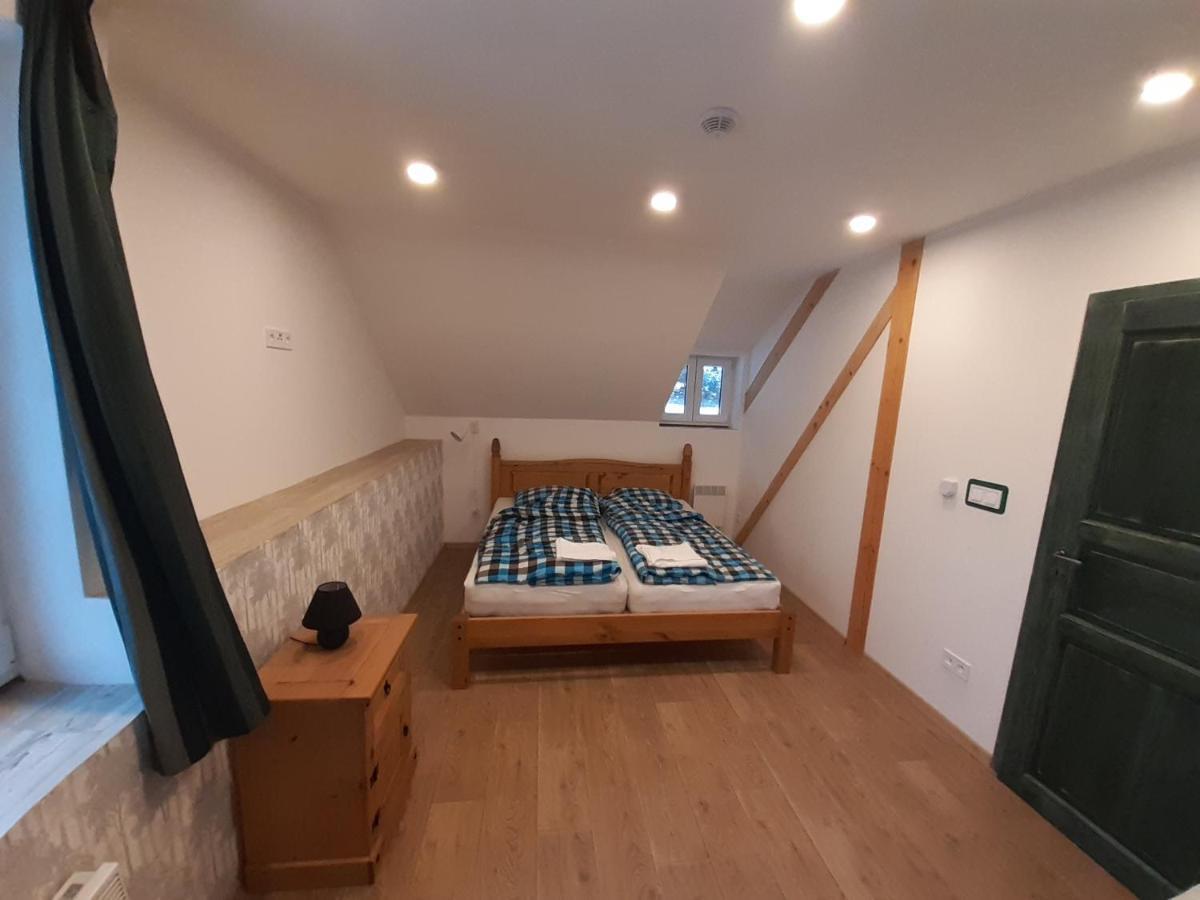 Apartmany Pod Marianskymi Schody Albrechtice v Jizerskych horach Bagian luar foto