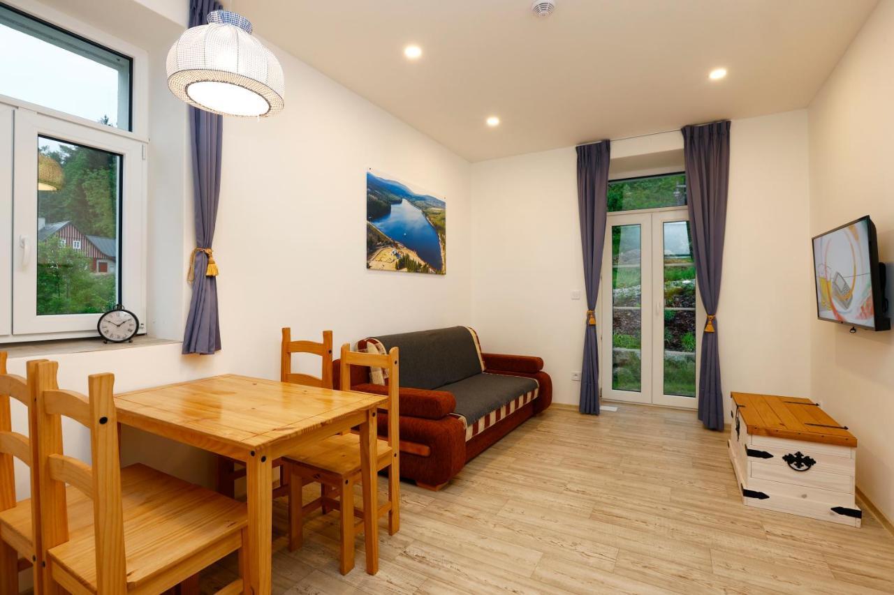 Apartmany Pod Marianskymi Schody Albrechtice v Jizerskych horach Bagian luar foto